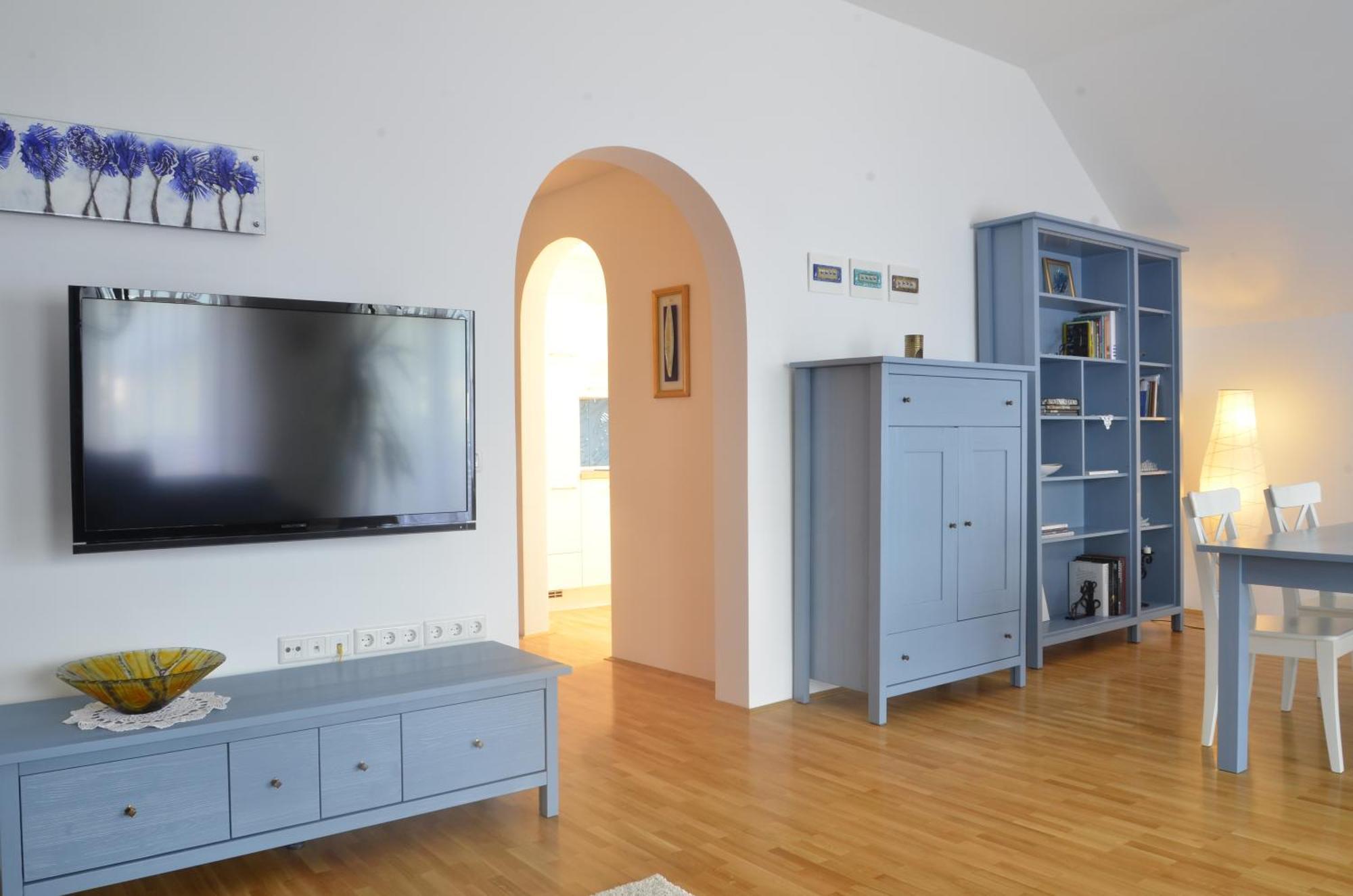 Apartment Galerija Radovljica Luaran gambar