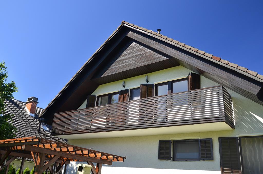 Apartment Galerija Radovljica Luaran gambar